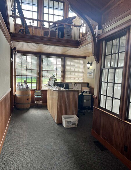 More Photos Of 3565 Standish Ave, Santa Rosa Warehouse For Lease
