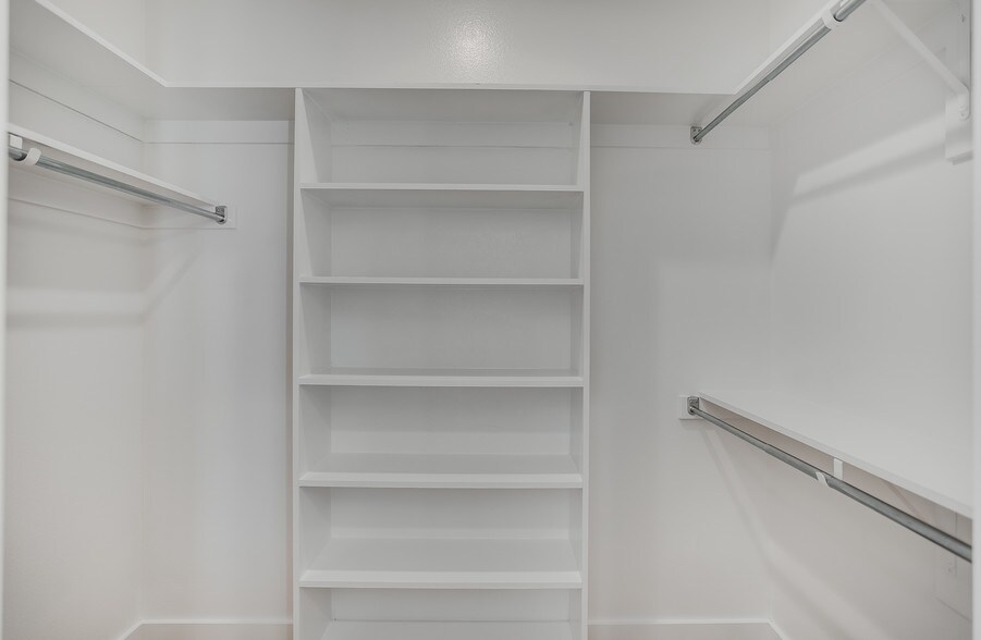 More Photos Of 4950 Cedar Springs Rd, Dallas Apartments For Sale