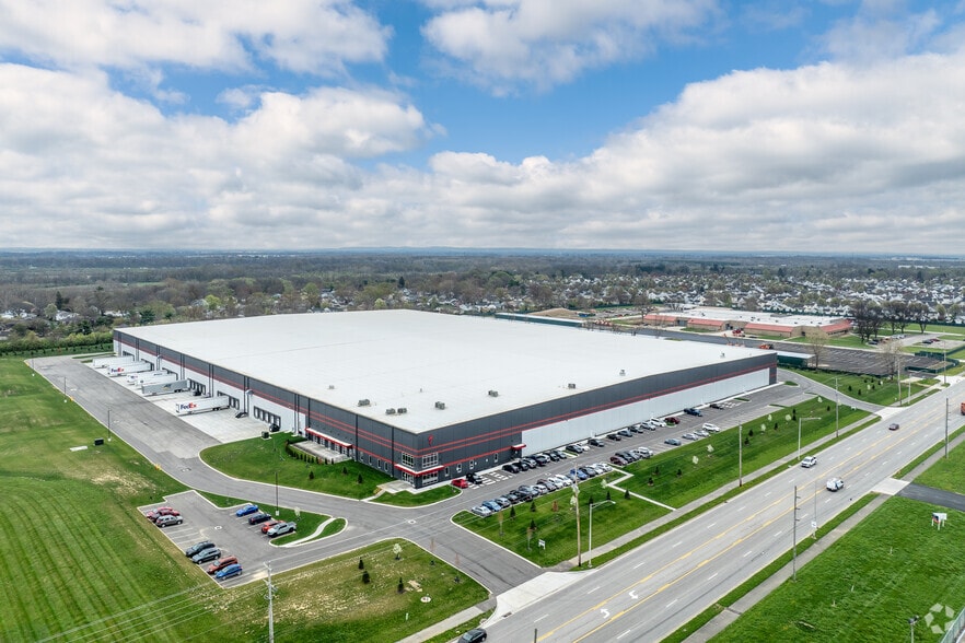 More Photos Of 3330 Alum Creek Dr, Columbus Distribution For Lease