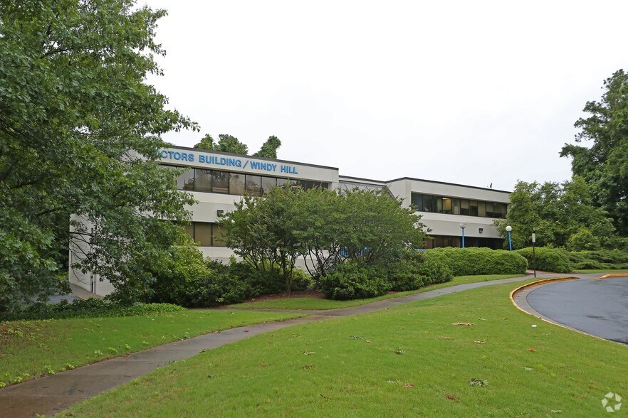 More Photos Of 2520 Windy Hill Rd SE, Marietta Medical For Lease