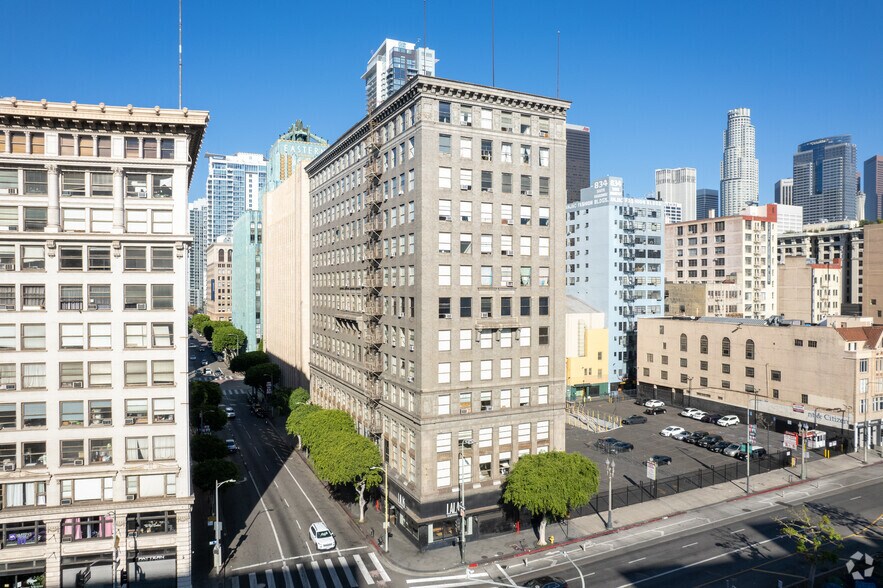 Primary Photo Of 101-117 W 9th St, Los Angeles Office For Lease