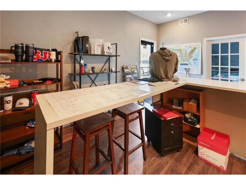 More Photos Of 32 32nd Ave S, Saint Cloud Office For Lease
