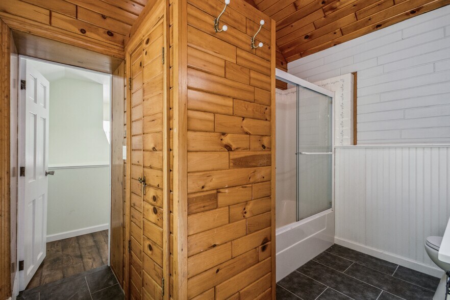 More Photos Of 584 Milltown Rd, Brewster Village Specialty For Sale