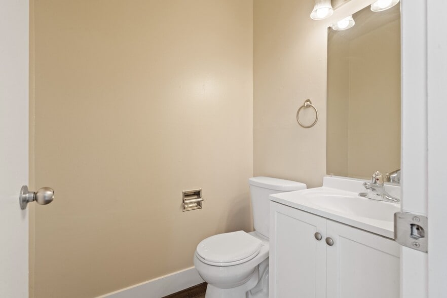 More Photos Of 4840 San Pablo Dam Rd, El Sobrante Apartments For Sale