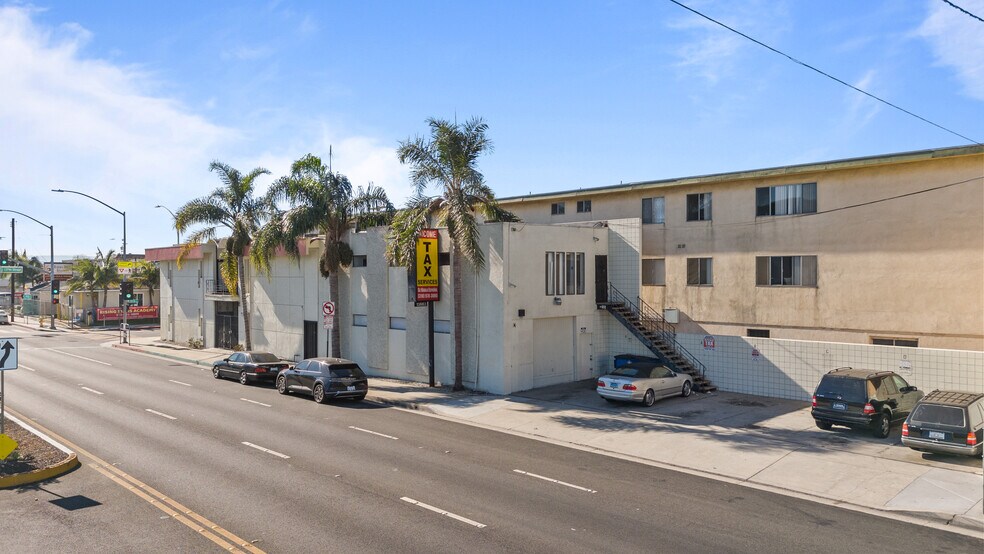 More Photos Of 13663 Prairie Ave, Hawthorne Office For Sale