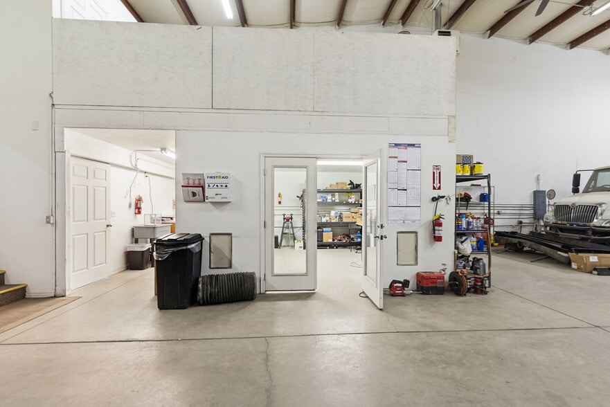 More Photos Of 262 S 671 W, Pleasant Grove Warehouse For Sale