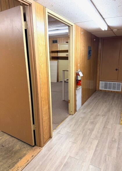 More Photos Of 306 E Loop 281, Longview General Retail For Lease