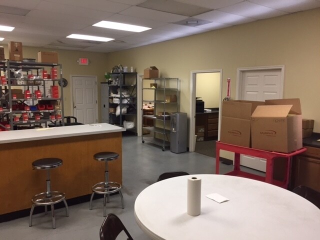 More Photos Of 1959 Saratoga Blvd, Corpus Christi Warehouse For Sale