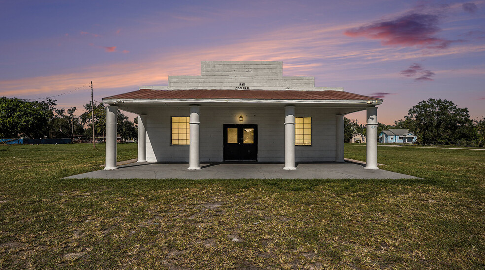 Primary Photo Of 5118 E 17th Ave, Tampa Religious Facility For Sale