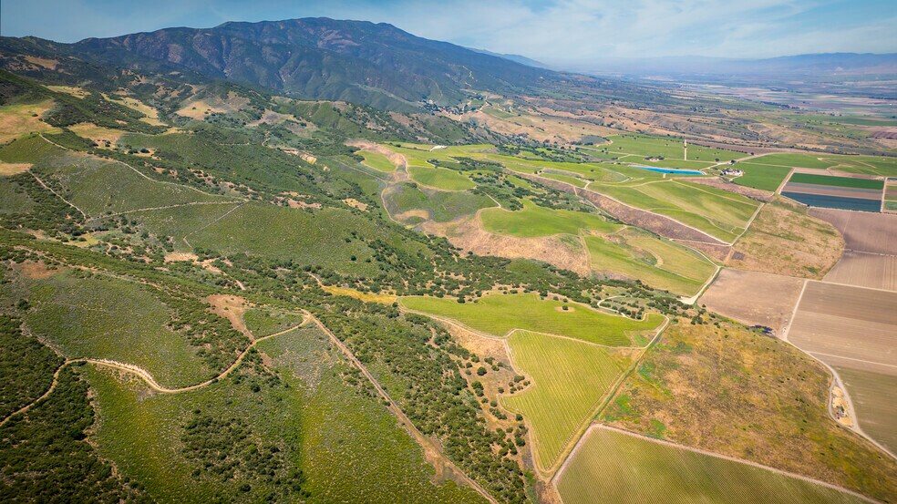 More Photos Of 35422 Paraiso Springs Rd, Soledad Land For Sale