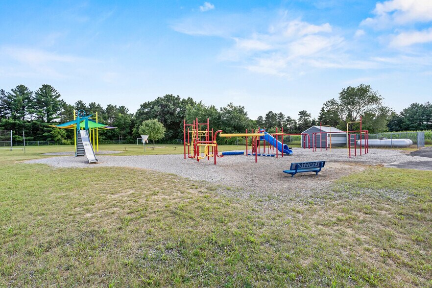 More Photos Of W11195 WI-127, Portage Schools For Sale