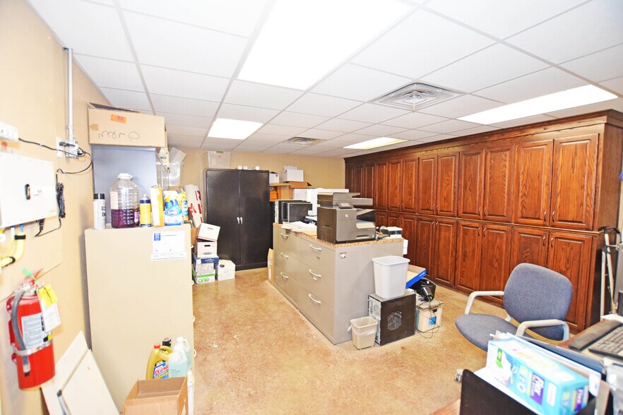 More Photos Of 2655 S County Rd W, Odessa Industrial For Sale