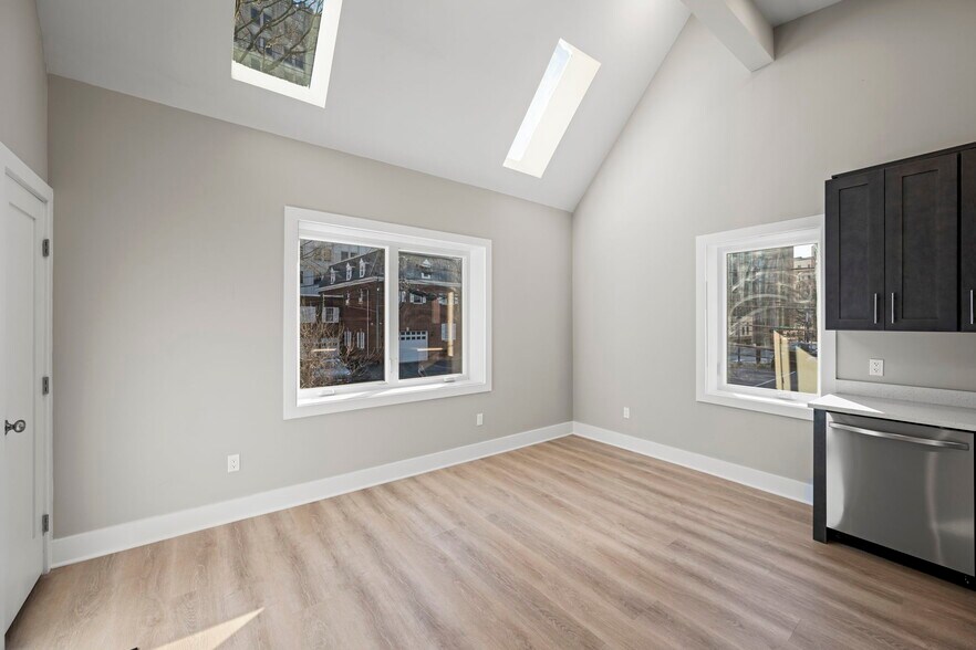 More Photos Of 4535 Avondale St, Bethesda Apartments For Sale