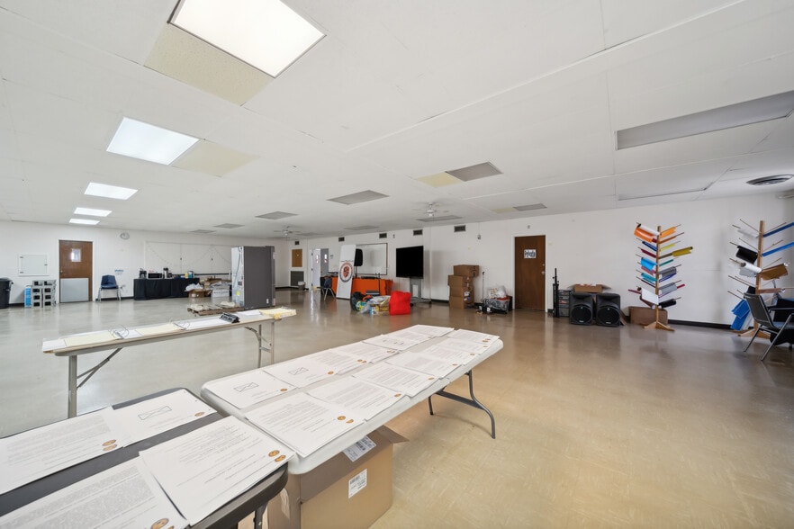 More Photos Of 1203 S Columbia Ave, Tulsa Religious Facility For Sale