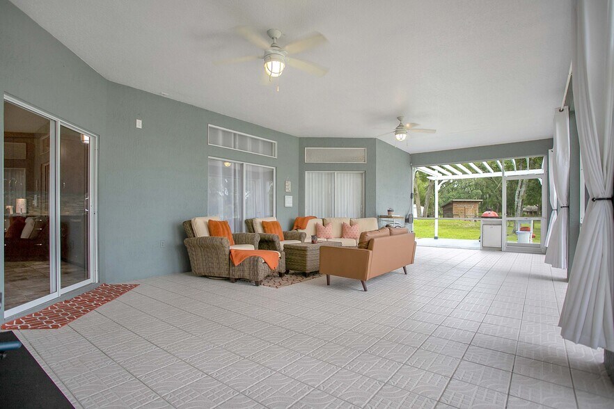 More Photos Of 19616 Livingston Ave, Lutz Land For Sale