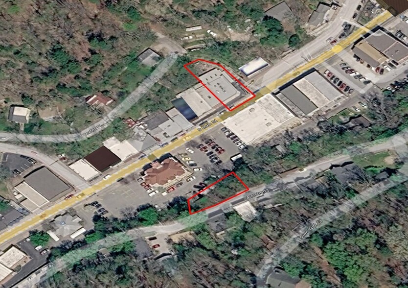 More Photos Of 29 S Main St, Eureka Springs General Retail For Sale