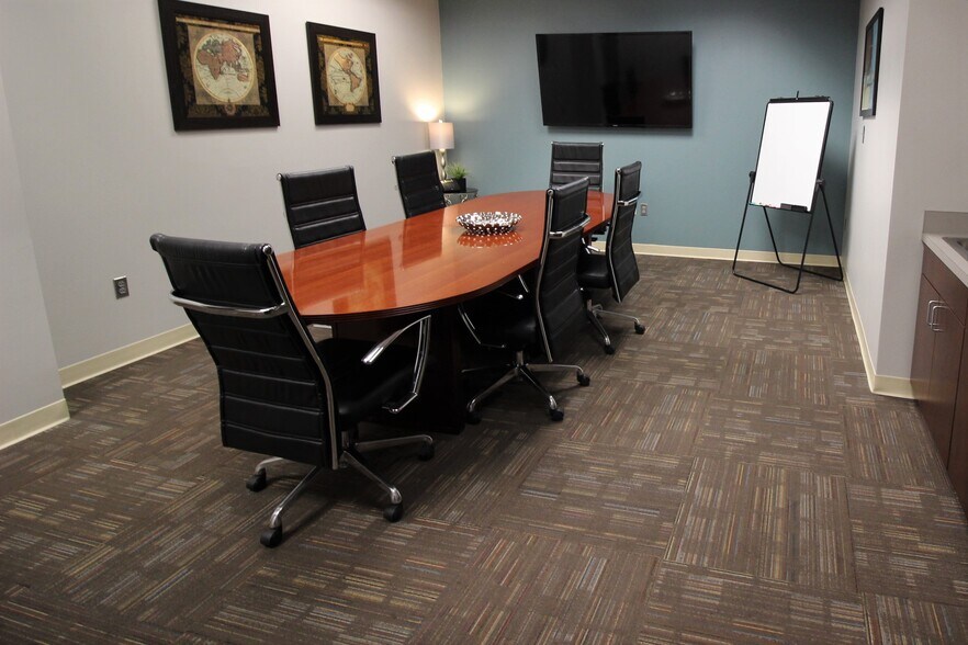 More Photos Of 250 International Pky, Lake Mary Office For Lease