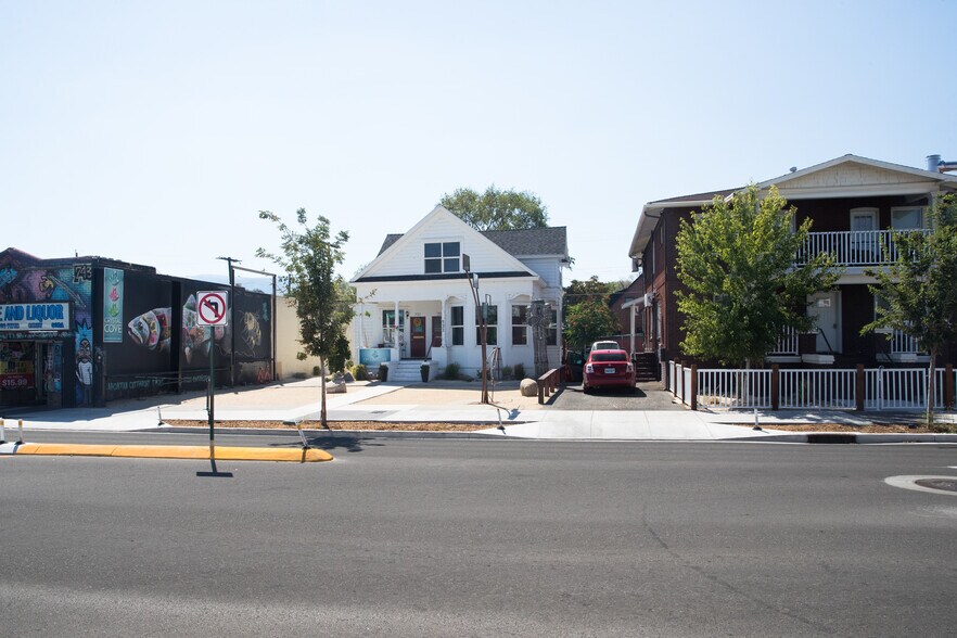 More Photos Of 737 S Virginia, Reno Storefront Retail Office For Sale