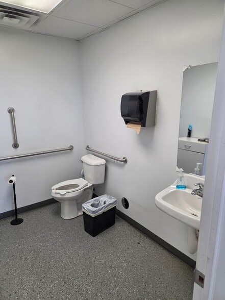 More Photos Of 3880 S Baldwin Rd, Lake Orion Industrial For Sale