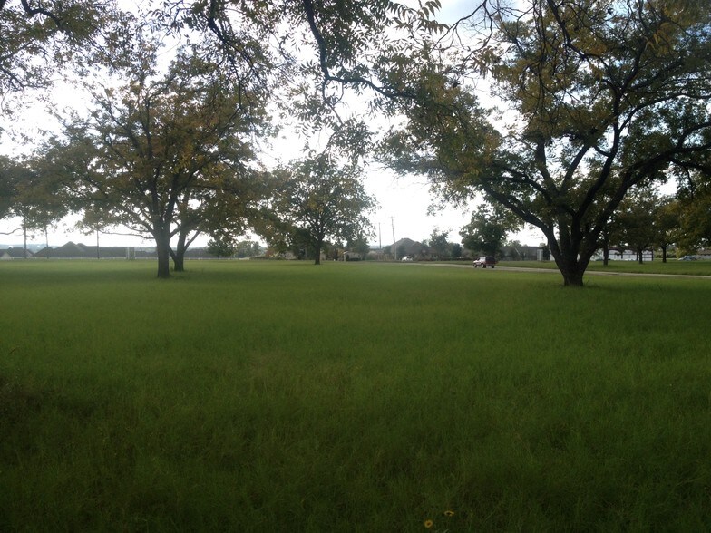 More Photos Of 1301 Waters Edge Dr, Granbury Land For Sale