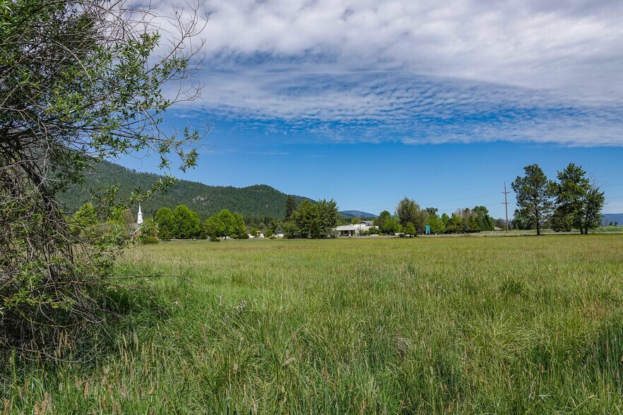 More Photos Of 0 Highway 3, Etna Land For Sale