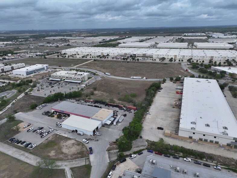More Photos Of Verde Parkway, Schertz Land For Sale