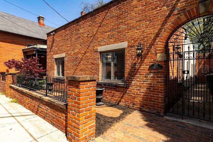 More Photos Of , Columbus Office For Sale