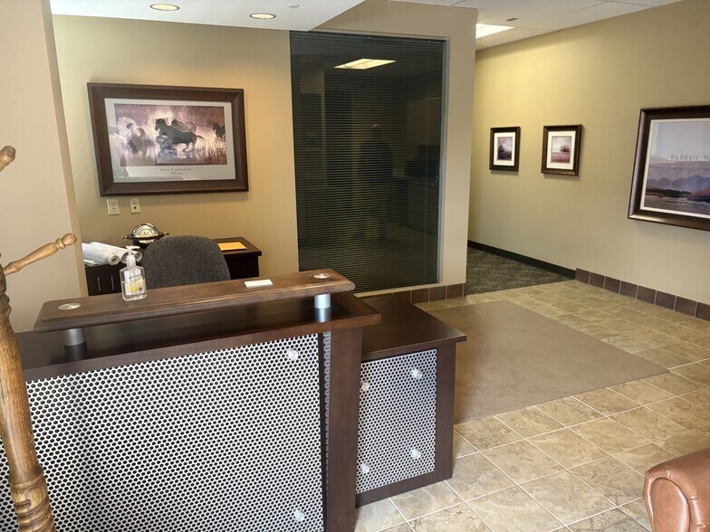 More Photos Of 7691 Shaffer Pky, Littleton Office For Sale