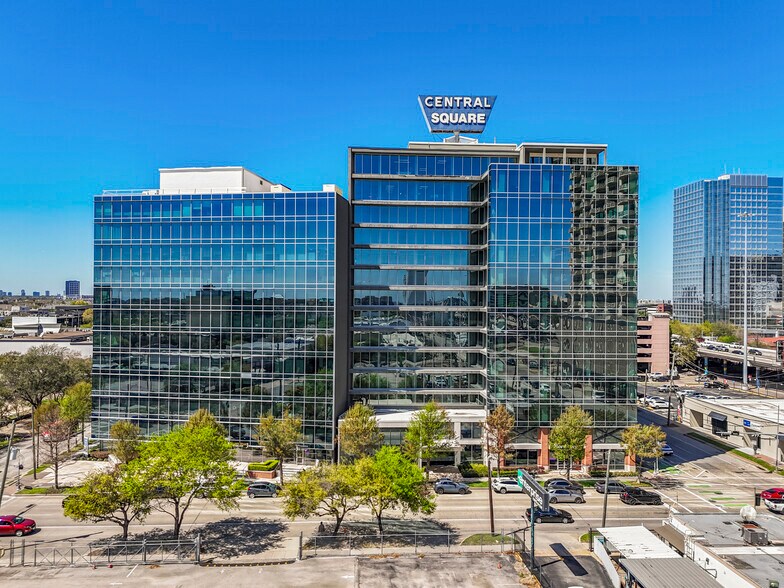 More Photos Of 2100 Travis St, Houston Office Residential For Lease