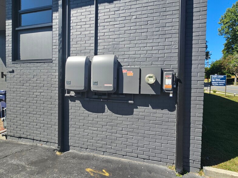 More Photos Of 23 West St, Warwick Office For Lease