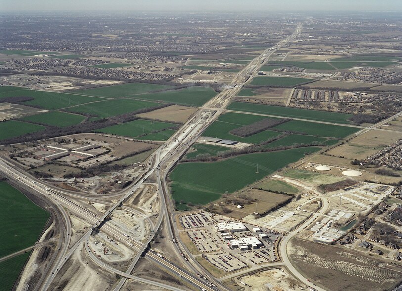 More Photos Of 5900 S Lake Forest Dr, McKinney Office For Lease