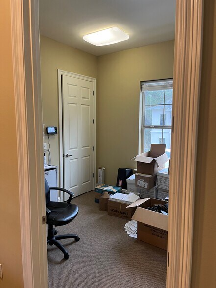 More Photos Of 2000 Preserve Lake Dr, Covington Medical For Sale