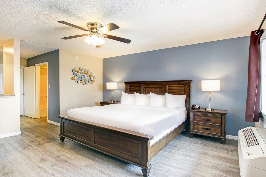 More Photos Of 3220 S Fiske Blvd, Rockledge Hotel For Sale