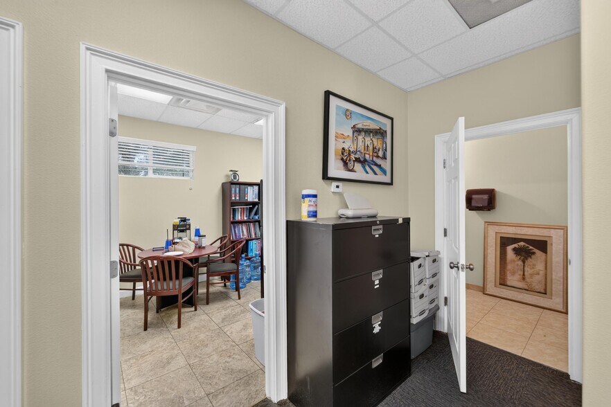 More Photos Of , Tampa Office For Sale