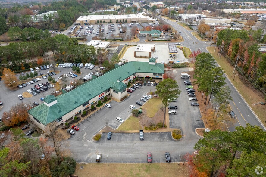 More Photos Of 3075 John Hawkins Pky, Birmingham Unknown For Lease