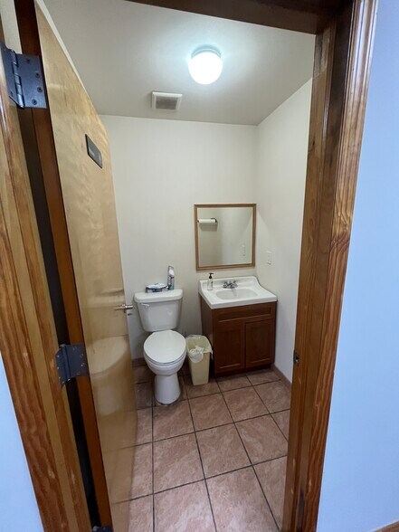 More Photos Of 260 51st St, Brooklyn Flex For Lease