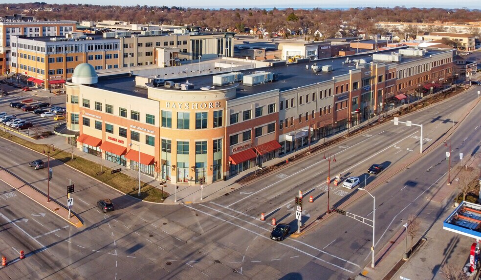 More Photos Of 5900 N Port Washington Rd, Glendale Unknown For Lease