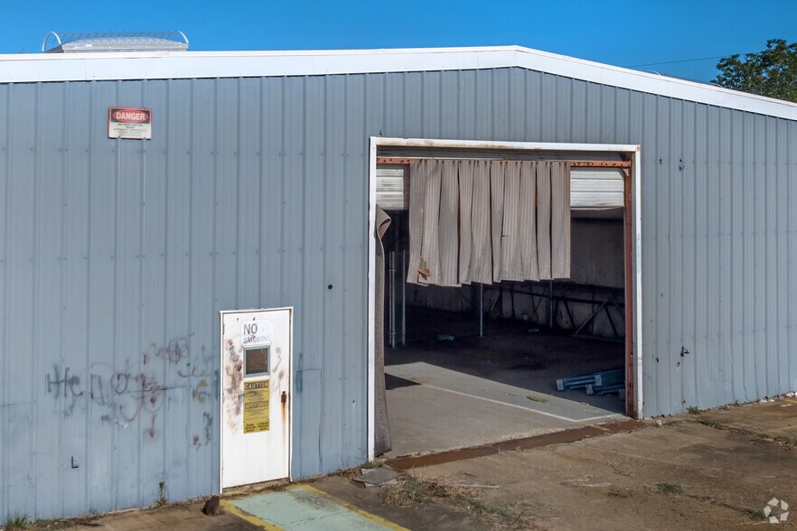 More Photos Of 8204 Fairbanks N Houston Rd, Houston Manufacturing For Lease