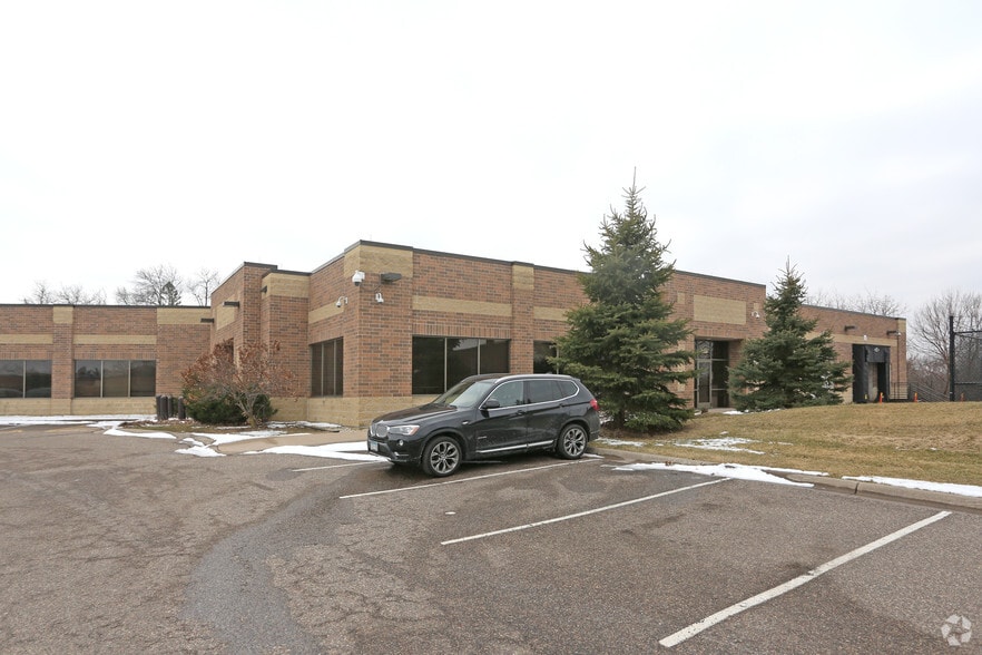 More Photos Of 1180 Centre Pointe Cir, Mendota Heights Office For Sale