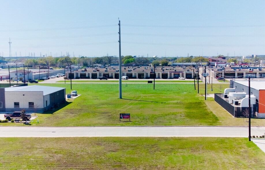 More Photos Of 204 Ibis St, Webster Land For Sale