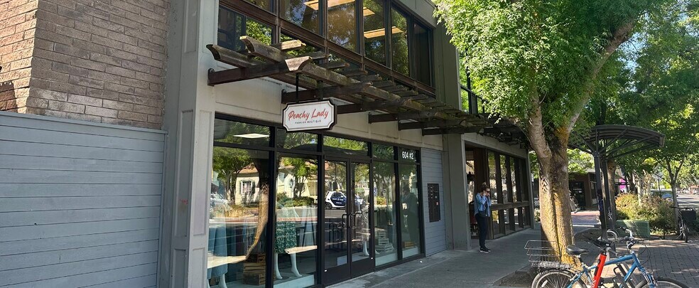 More Photos Of 604 3rd St, Davis Office For Lease