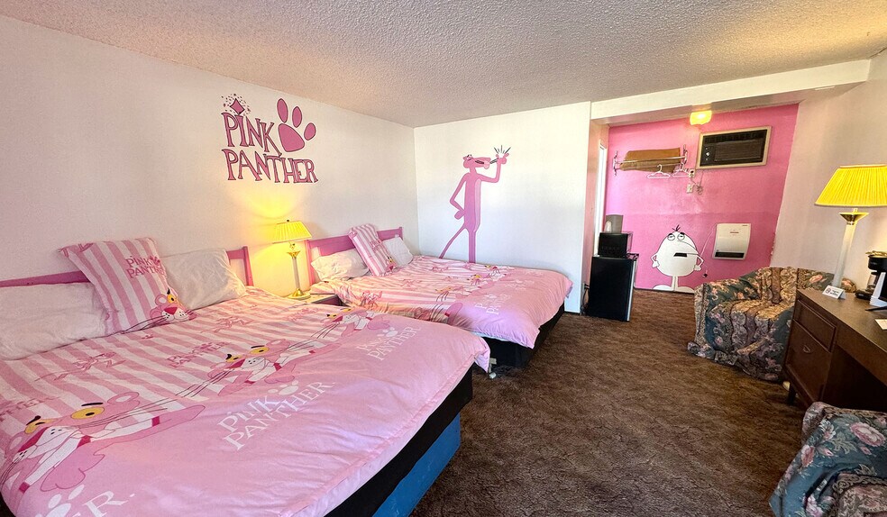 More Photos Of 21455 W I-40 Business, Seligman Hotel For Sale