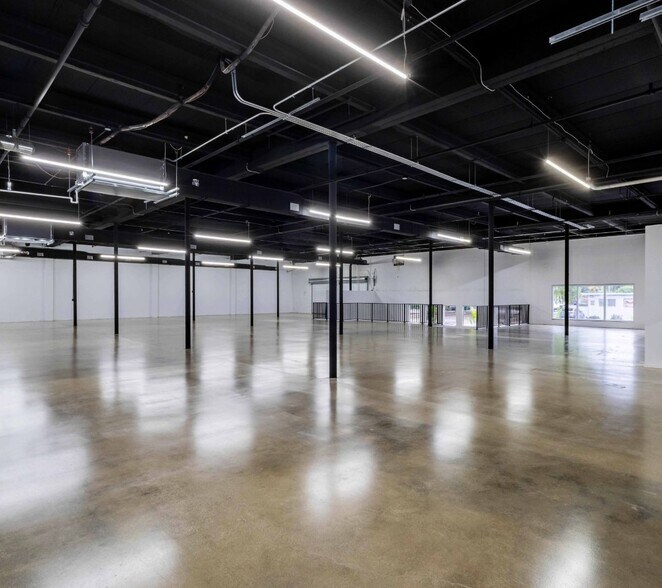 More Photos Of 6800-6890 NE 4th Ct, Miami Light Distribution For Lease
