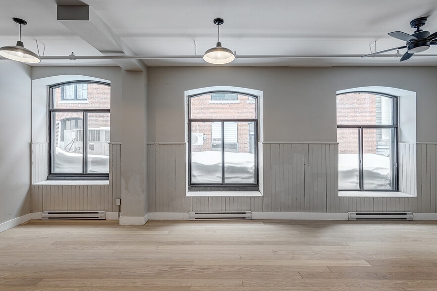 More Photos Of 110-112 Rue McGill, Montréal Apartments For Sale