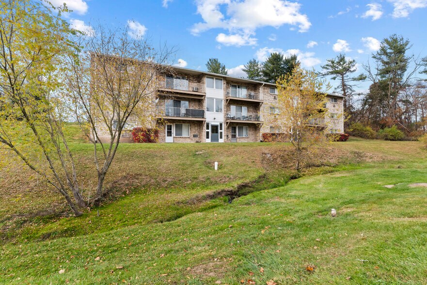 More Photos Of 3800 Elmerton Ave, Harrisburg Apartments For Sale