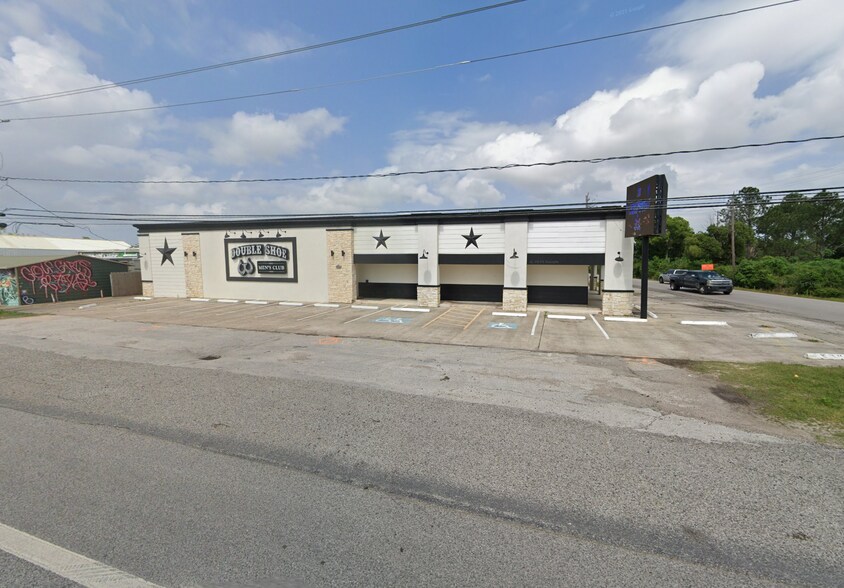 Primary Photo Of 3625 TX Hwy 146, Bacliff Bar For Sale