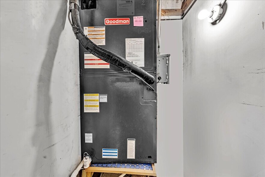 More Photos Of 6187 NW 167th St, Miami Lakes Office For Sale