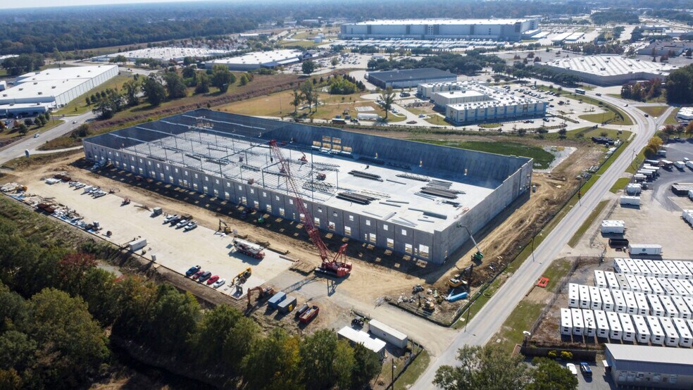 More Photos Of 8800 Tom Dr, Baton Rouge Distribution For Lease