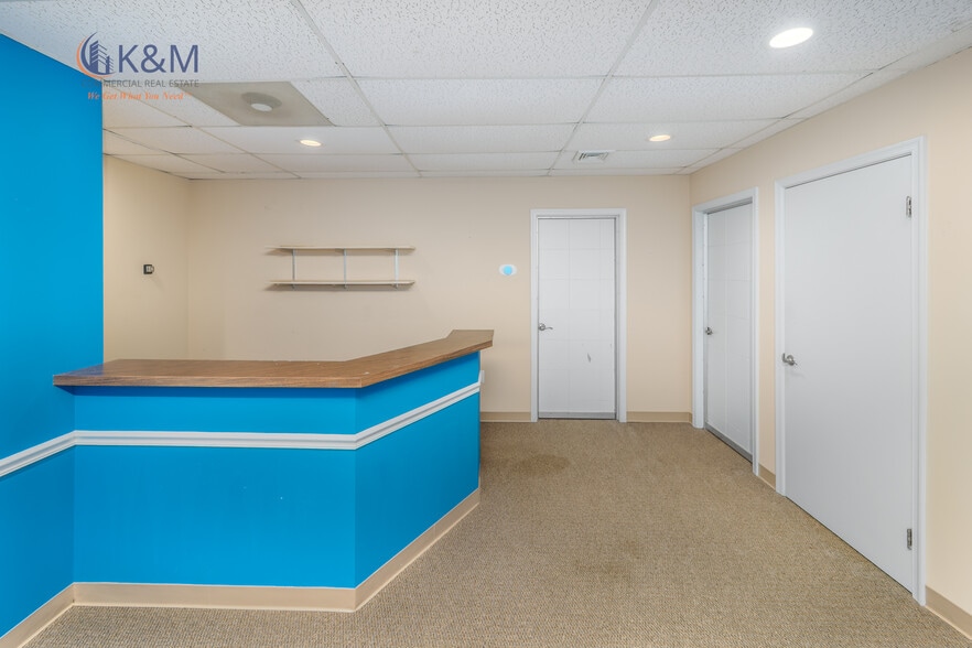 More Photos Of 6120 Brandon Ave, Springfield Medical For Sale