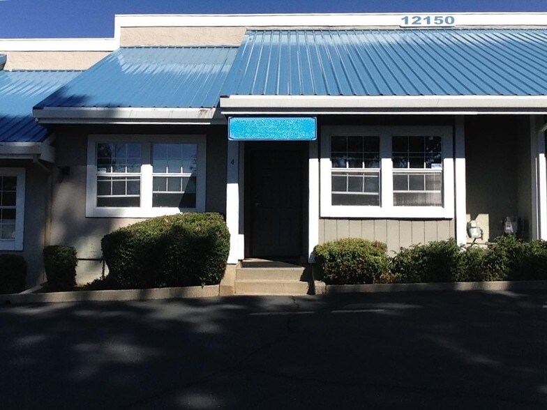 More Photos Of 12150 Charles Dr, Grass Valley Warehouse For Sale